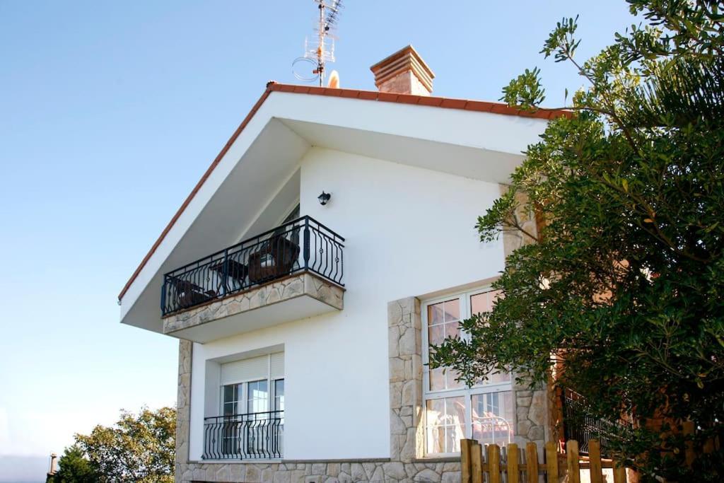 Chalet Con Magnificas Vistas Al Mar 佩罗拉 外观 照片