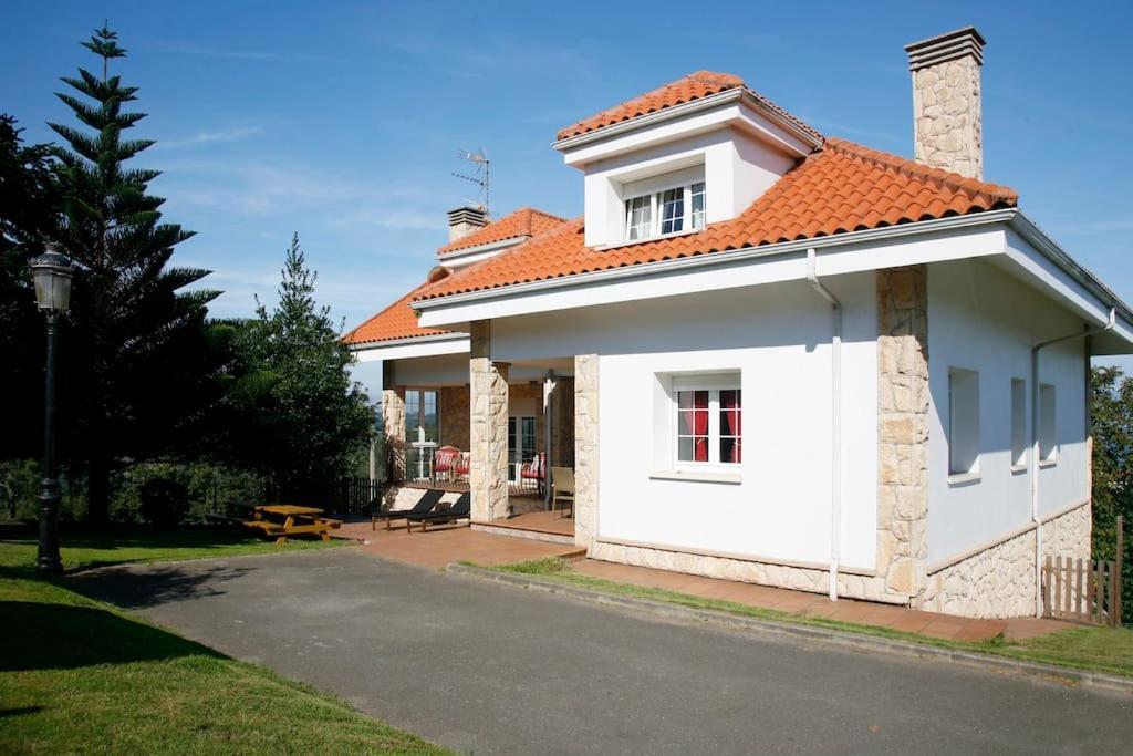Chalet Con Magnificas Vistas Al Mar 佩罗拉 外观 照片